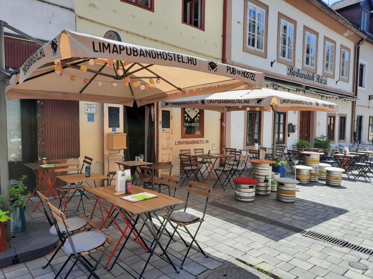 Hotel Borbaratok Haza Győr Exterior foto